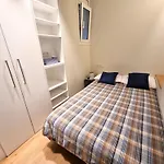 Cozy Bedroom With A Private Bathroom In A Shared House