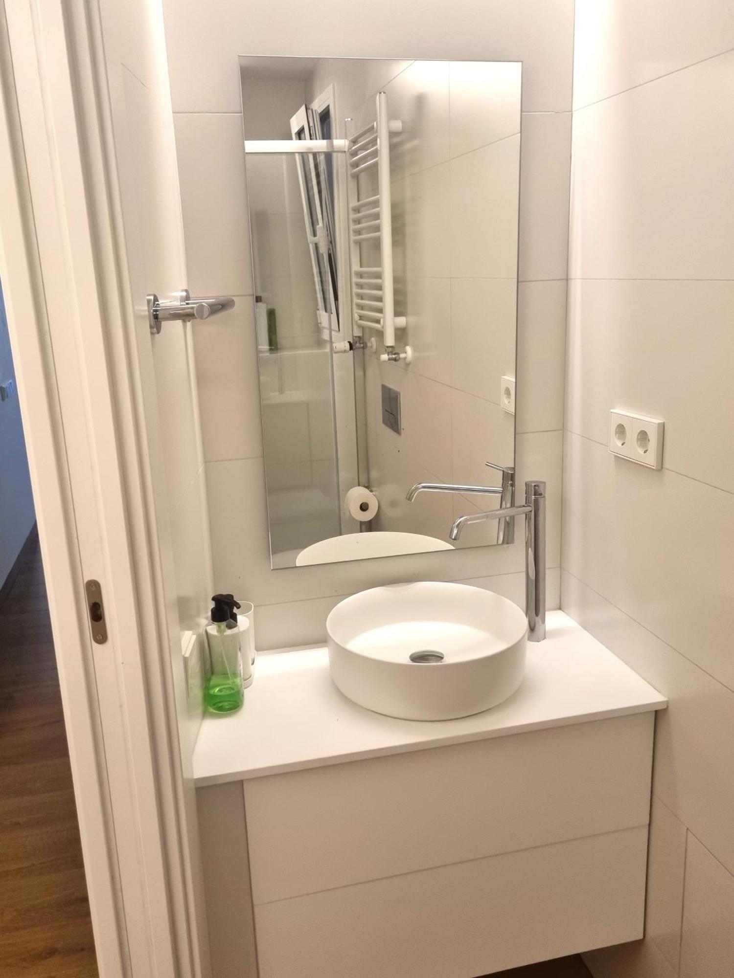 Cozy Bedroom With A Private Bathroom In A Shared House Maison d'hôtes *